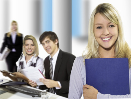 Emilija-Stiller_Stilberaterin_Business_Berufseinsteiger Business Berufseinsteiger Emilija Stiller Imageberatung